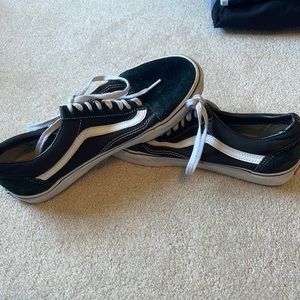 Black and white classic vans